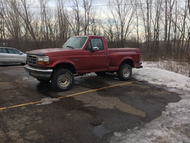 1992 Ford F-150 Custom - photo 2