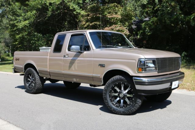 1992 Ford F-150 XLT