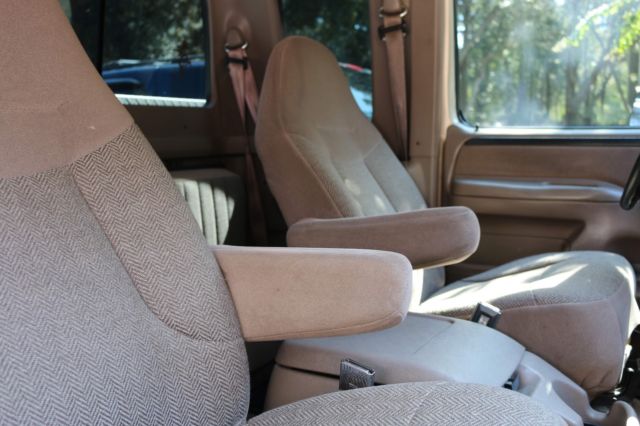 1992 Ford F-150 XLT - photo 10