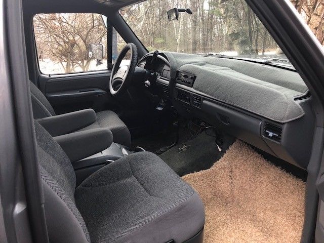 1992 Ford F-250 XLT - photo 11