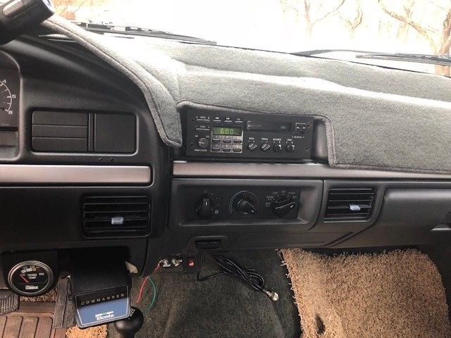 1992 Ford F-250 XLT - photo 13