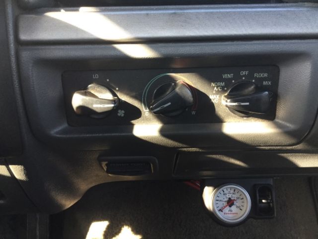 1992 Ford F-250 - photo 5