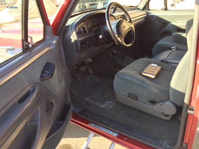 1992 Ford F-250 XLT - photo 8