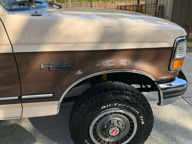1992 Ford F-250 XLT - photo 8