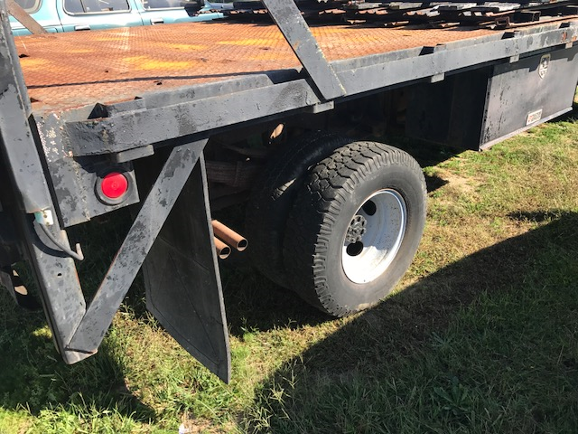 1992 Ford F-450 - photo 4