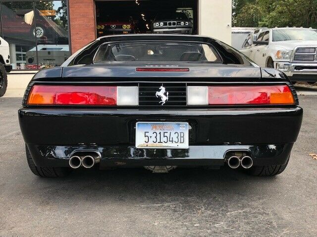 1992 Ferrari 348 - photo 2