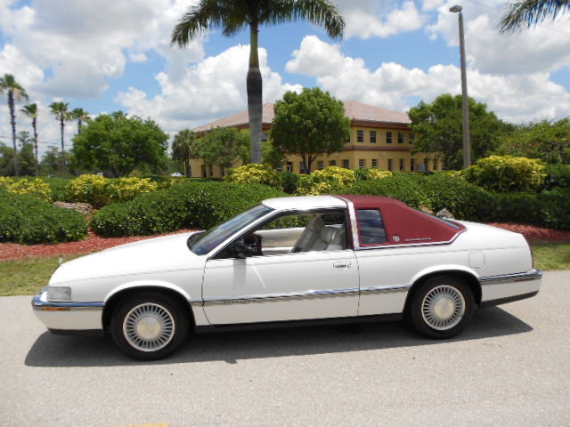 1992 FLORIDA CADILLAC ELDORADO "DORAL" EDITION 10OWNER! GARAGED-RUST FREE! 93 94 1992 Cadillac Eldorado 1-FLORIDA OWNER! GARAGED AND RUST FREE!