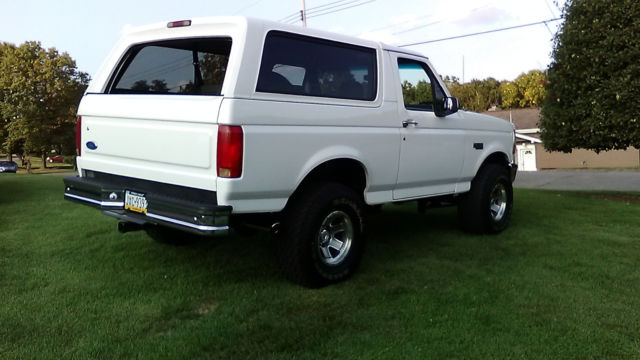 1992 Ford Bronco CUSTOM