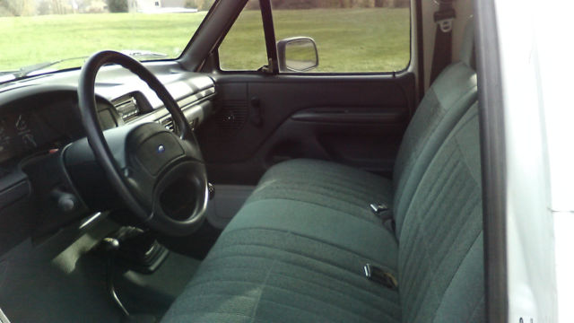 1992 Ford Bronco CUSTOM - photo 6