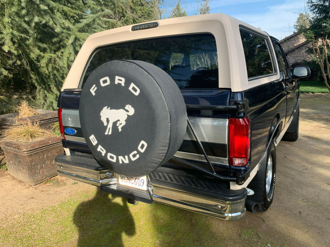 1992 Ford Bronco Eddie Bauer - photo 2
