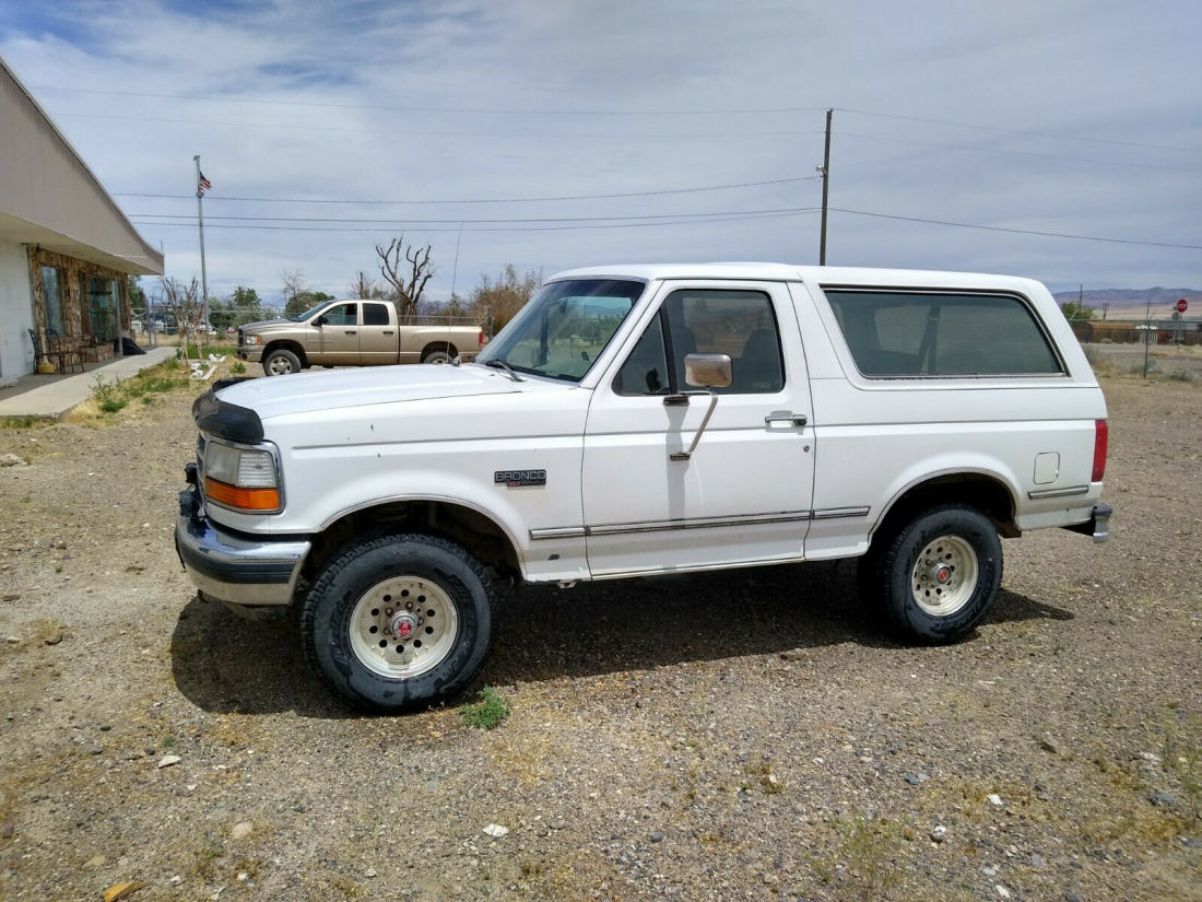 1992 Ford Bronco XLT 4X4, 5.8L, AT 1992 Ford Bronco