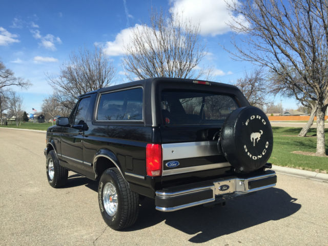 1992 Ford Bronco XLT - photo 3