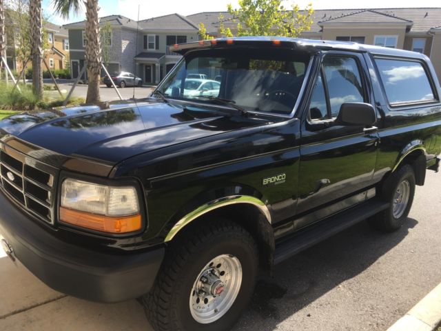 1992 Ford Bronco XLT