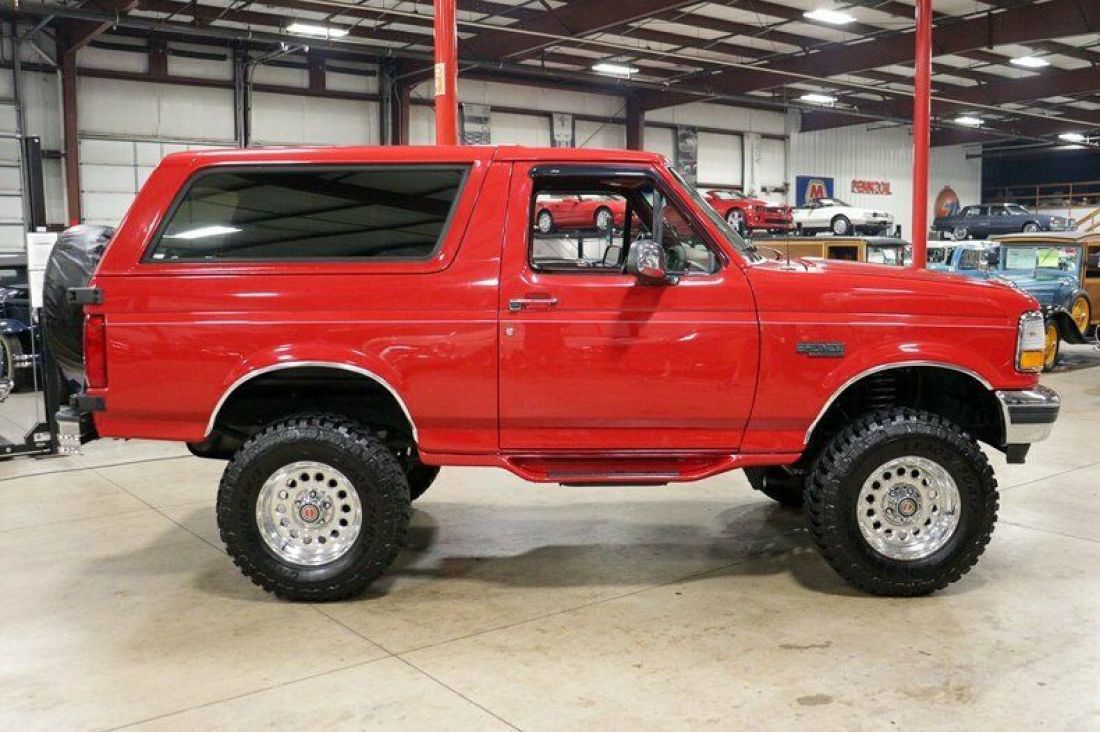 1992 Ford Bronco XLT - photo 6