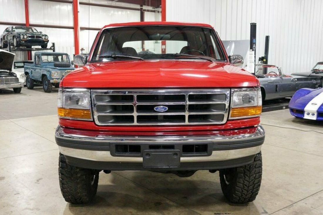 1992 Ford Bronco XLT - photo 8