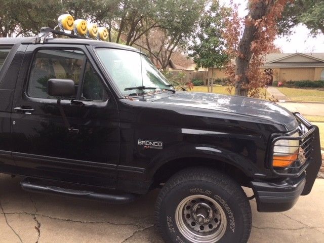 1992 Ford Bronco XLT Nite - photo 2