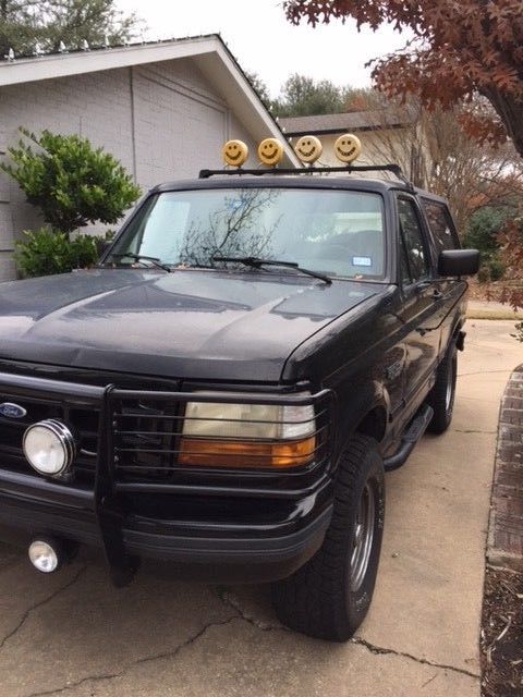 1992 Ford Bronco XLT Nite - photo 7