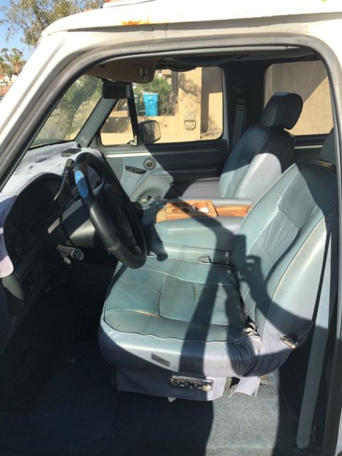 1992 Ford F-350 XLT - photo 7