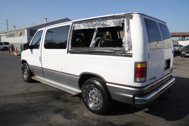 1992 Ford Club Wagon Chaateau - photo 3