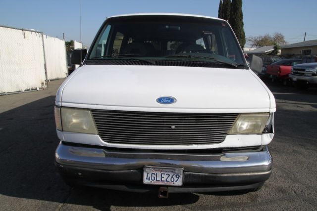 1992 Ford Club Wagon Chaateau - photo 5