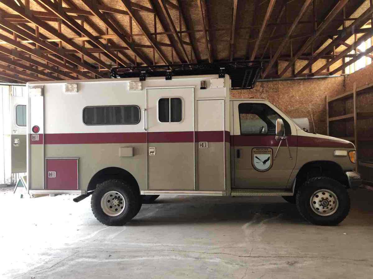 1992 Ford E-350 Econoline E350 CUTAWAY VAN - photo 4