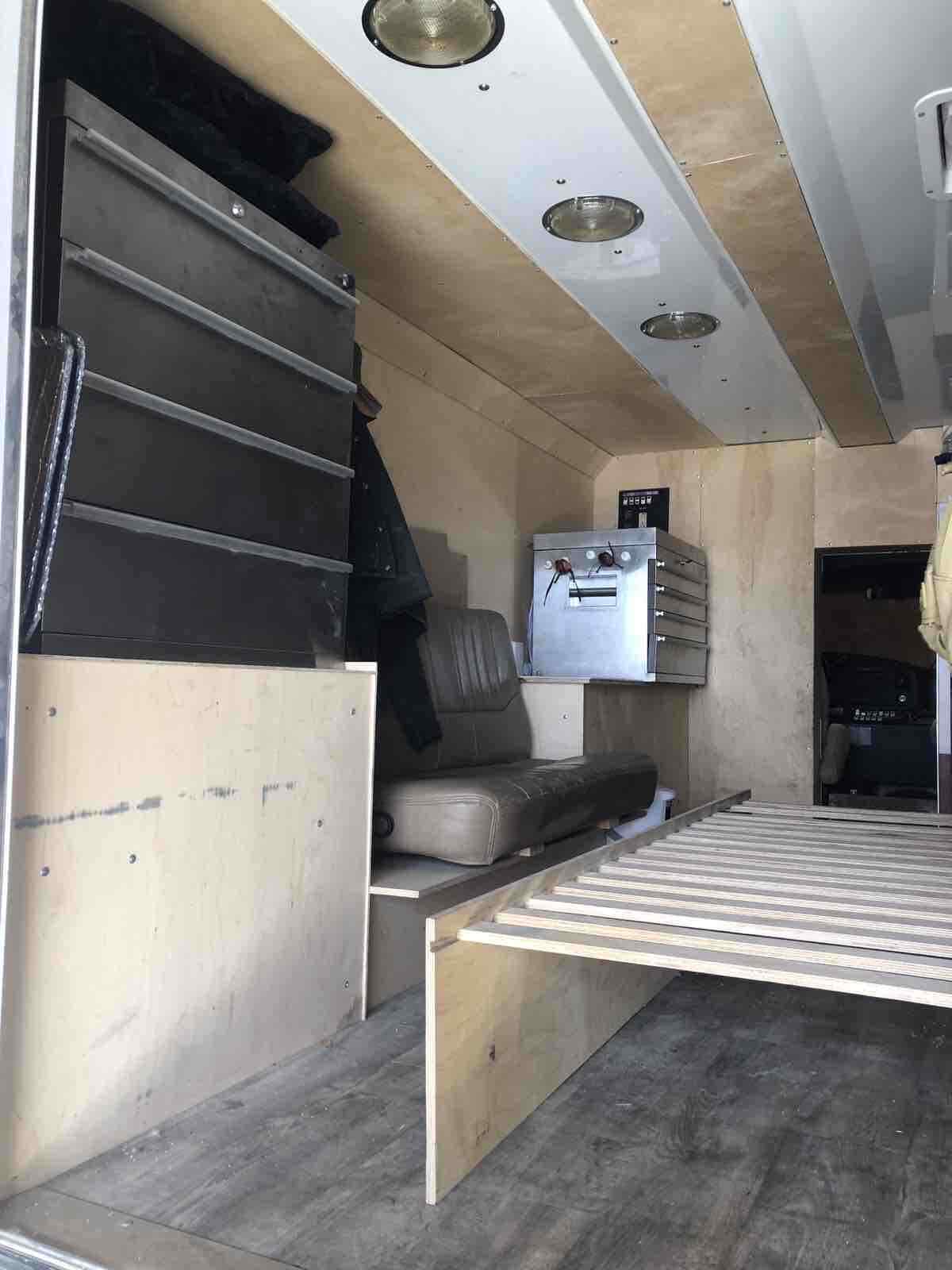 1992 Ford E-350 Econoline E350 CUTAWAY VAN - photo 7