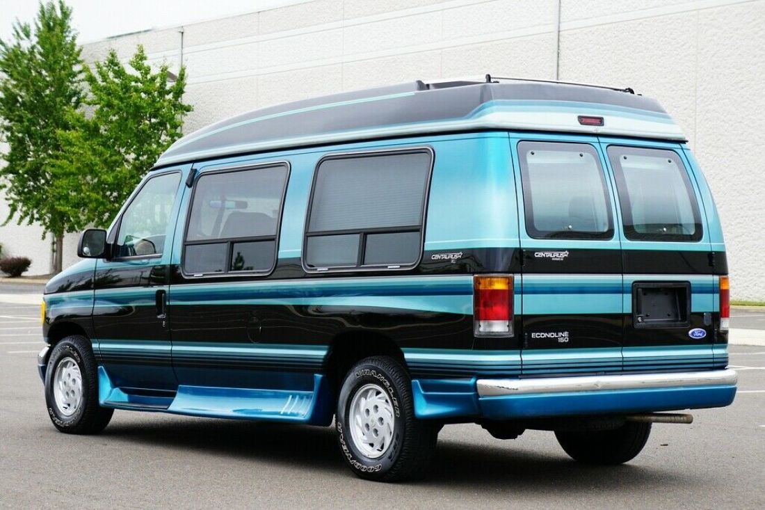 1992 Ford E-Series Van E150 Centaurus XL Luxury Hightop Convers - photo 2