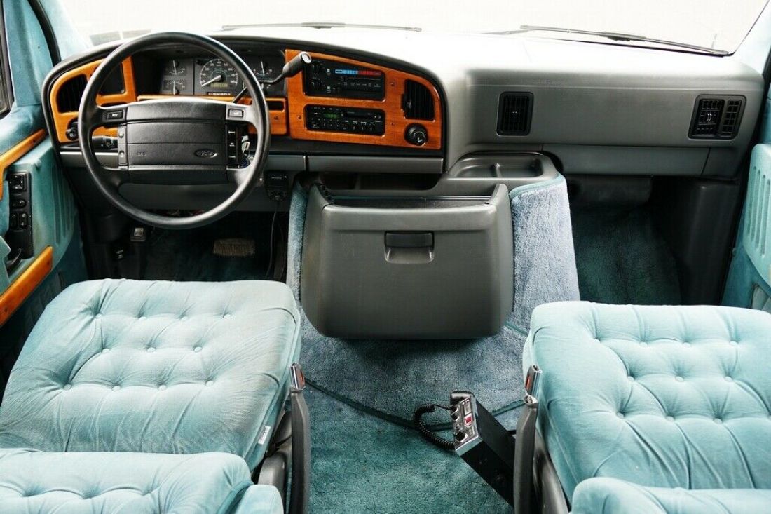 1992 Ford E-Series Van E150 Centaurus XL Luxury Hightop Convers - photo 3