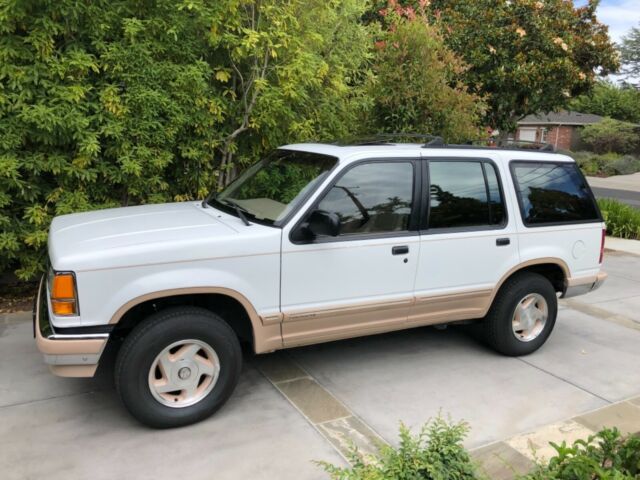1992 Ford Explorer - Eddie Bauer edition, only 137k miles, one owner 1992 Ford Explorer Eddie Bauer