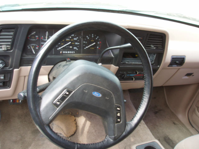 1992 Ford Explorer XLT - photo 6