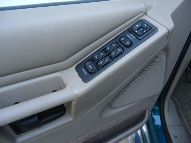 1992 Ford Explorer XLT - photo 8