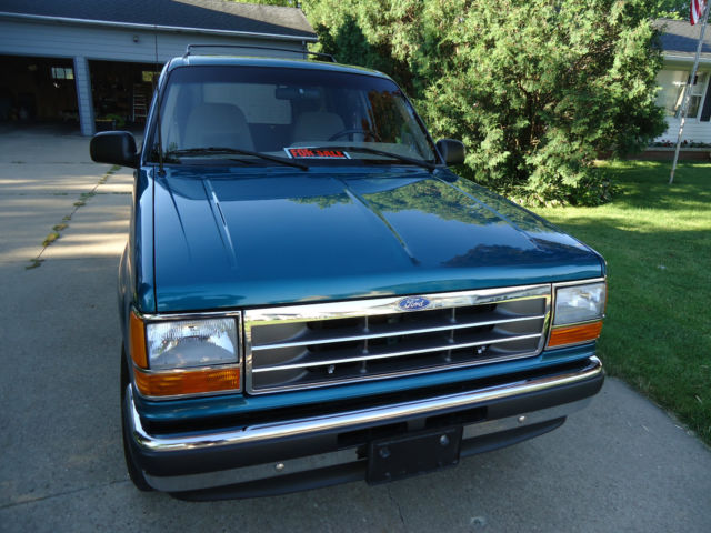 1992 Ford Explorer XLT - photo 2