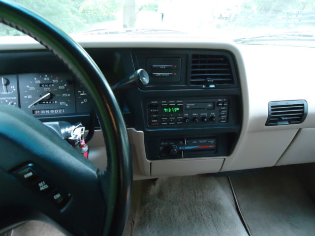 1992 Ford Explorer XLT - photo 9