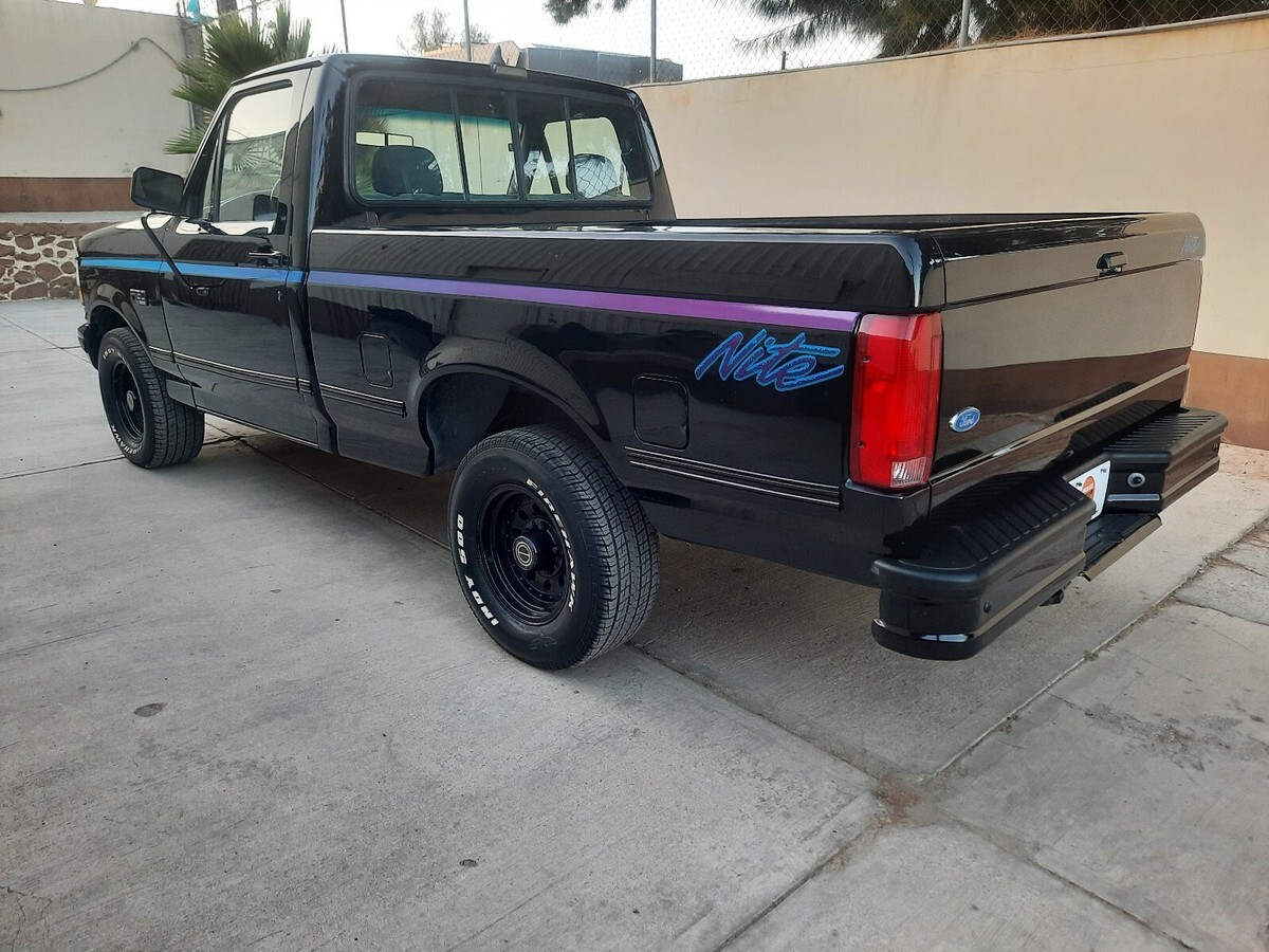 1992 Ford F-150 NITE - photo 5