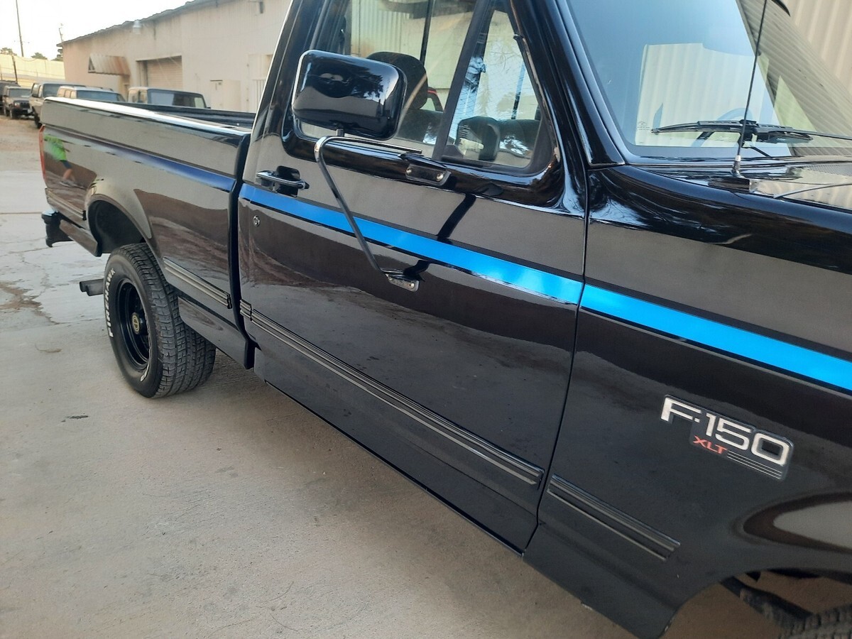 1992 Ford F-150 NITE - photo 7