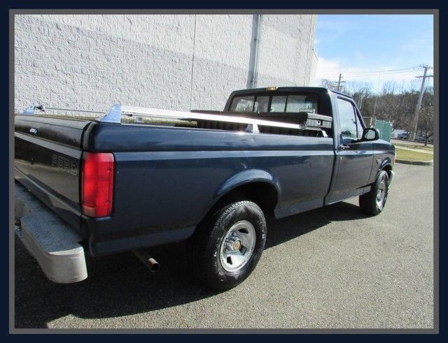 1992 Ford F-150 North Carolina Pick up Truck 8 Ft Bed - photo 9