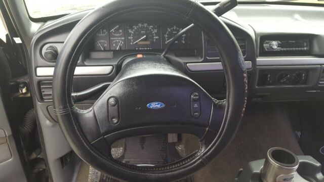1992 Ford F-150 XLT - photo 10
