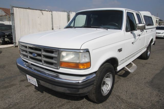 1992 Ford F-150 XLT Automatic 8 Cylinder NO RESERVE 1992 Ford F-150 XLT Extended Cab Pickup 2-Door