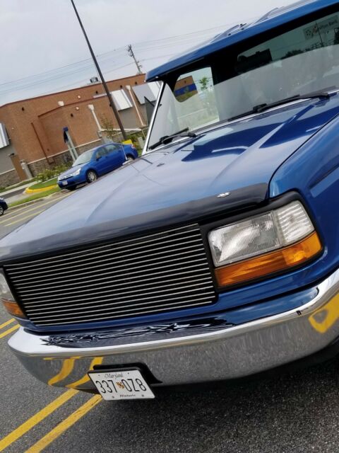 1992 Ford F-150 Custom - photo 3