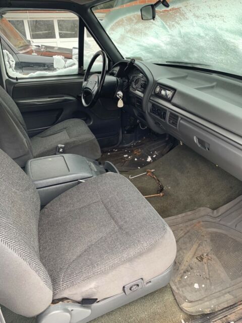 1992 Ford F-250 - photo 8