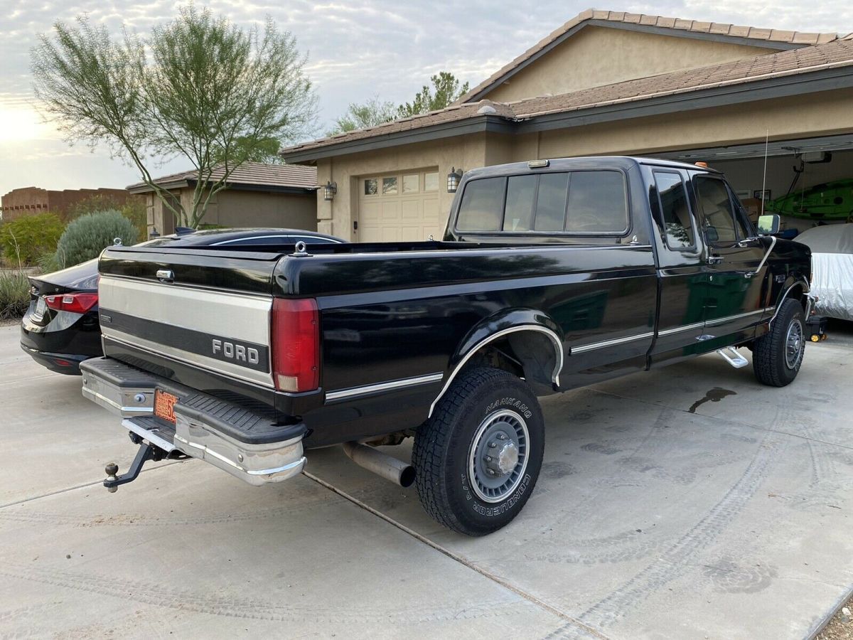 1992 Ford F-250 - photo 2