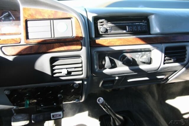 1992 Ford F-350 Custom - photo 13