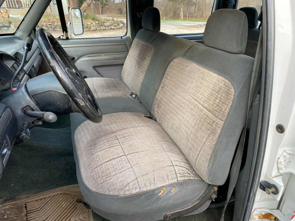 1992 Ford F-350 - photo 12