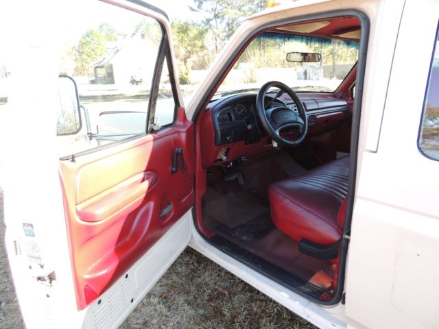 1992 Ford F-350 Custom - photo 8