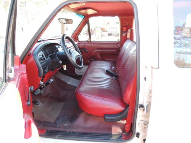 1992 Ford F-350 Custom - photo 9