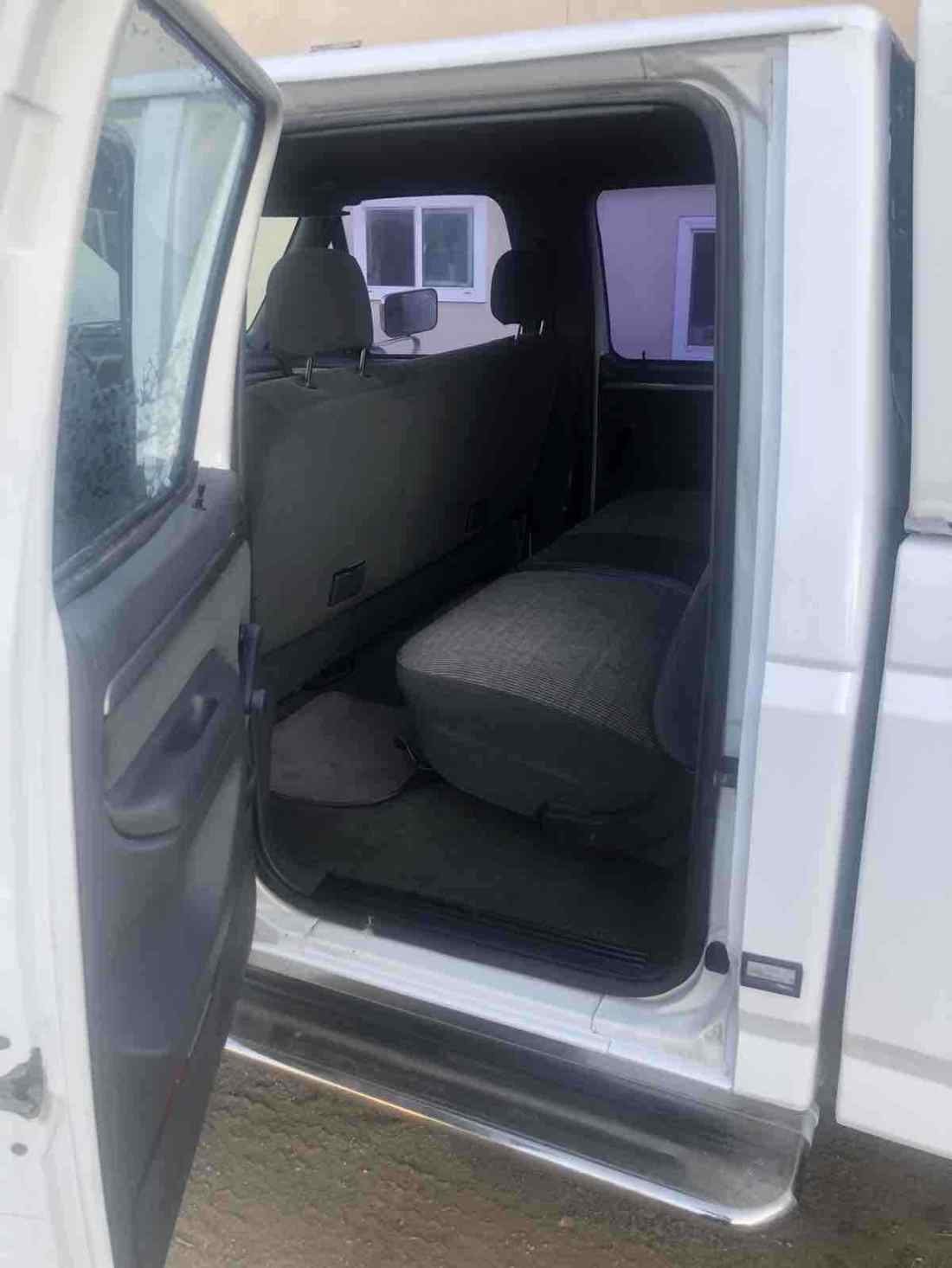 1992 Ford F-350 - photo 12