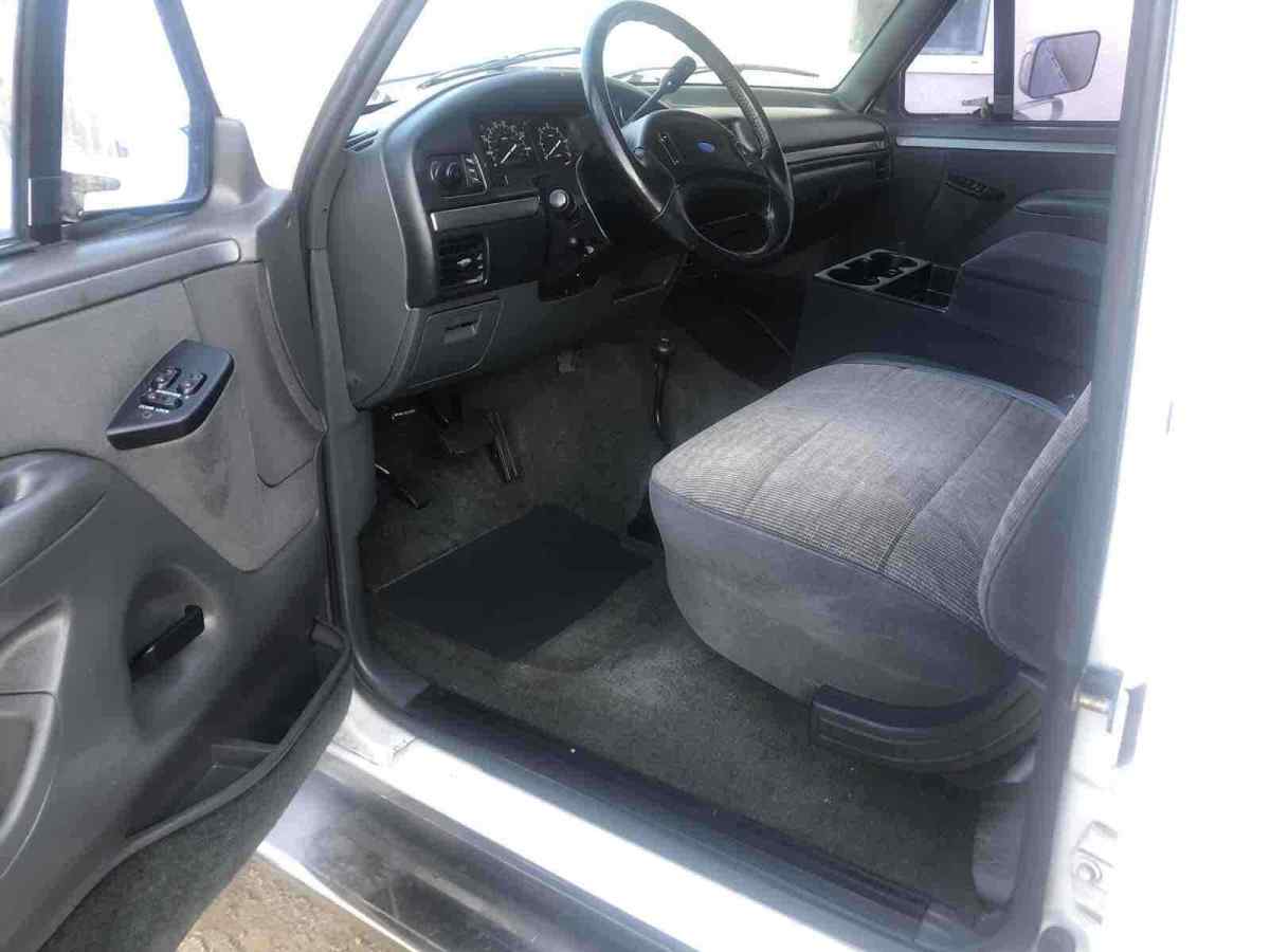 1992 Ford F-350 - photo 13