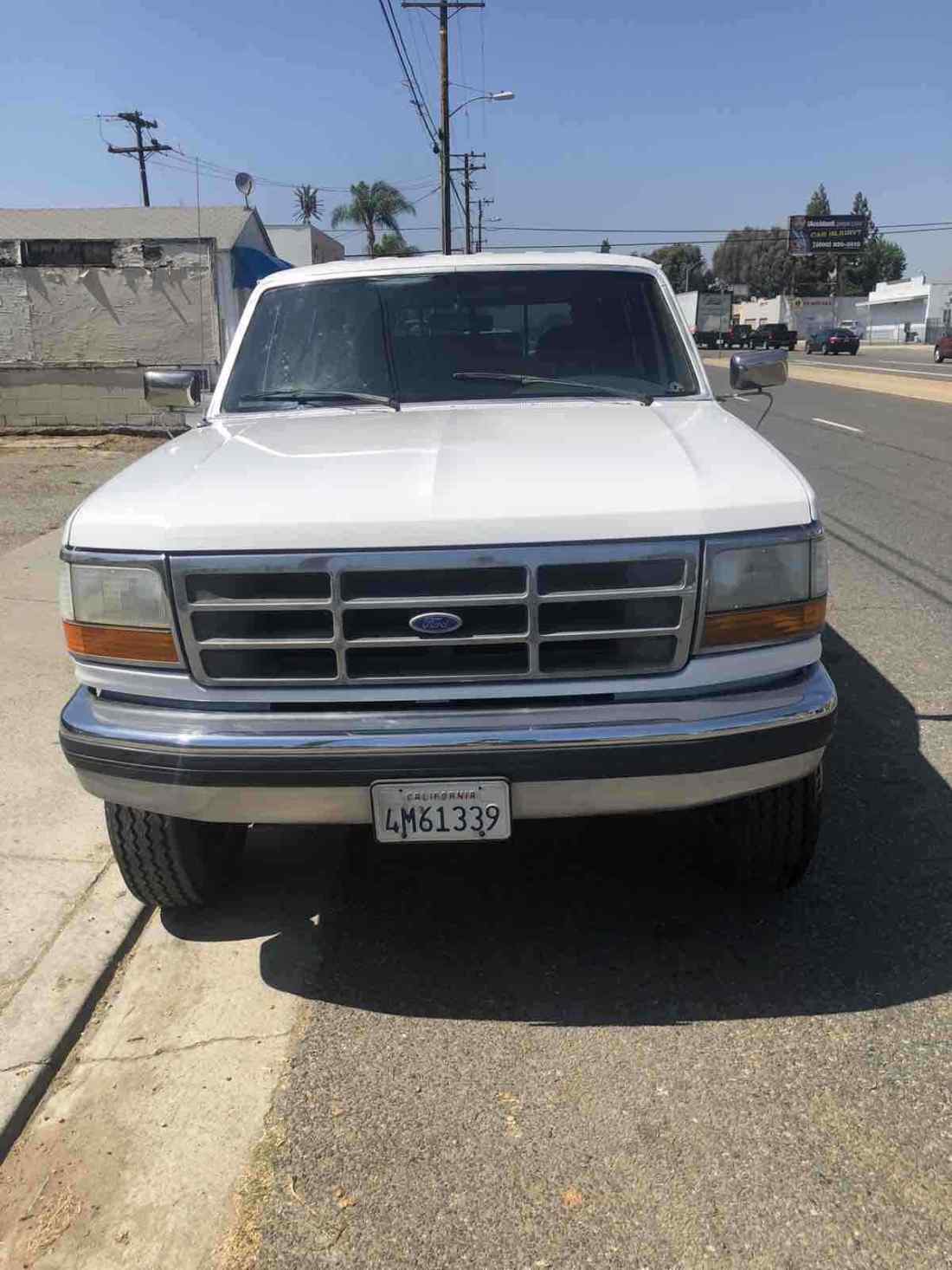 1992 Ford F-350 - photo 2