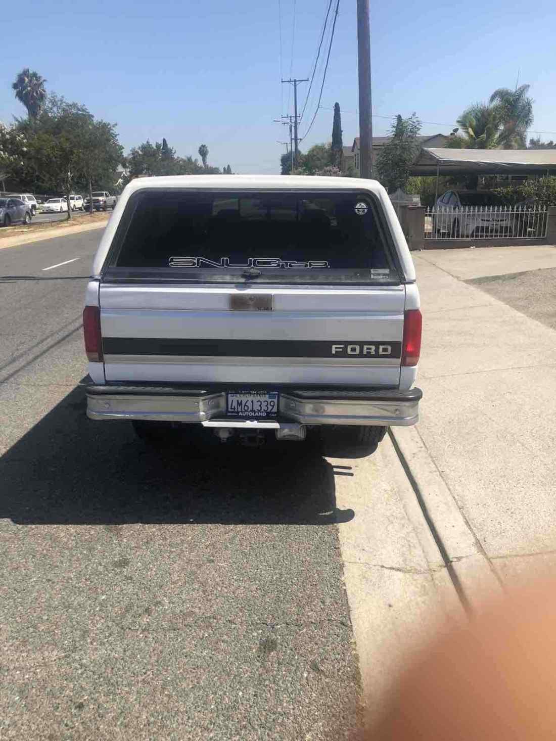 1992 Ford F-350 - photo 9