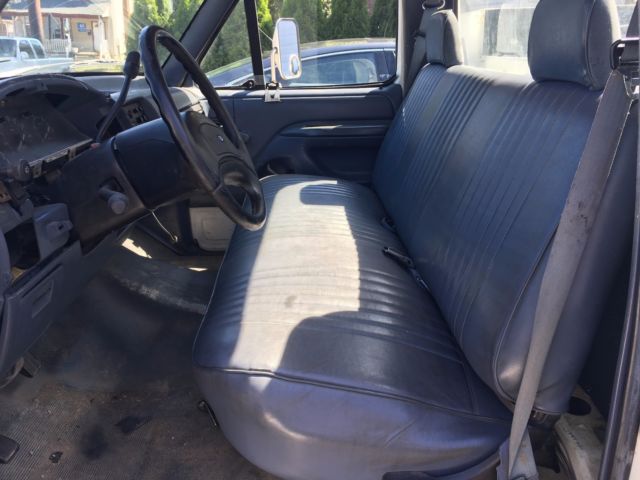 1992 Ford F-450 Duel rear wheels - photo 7